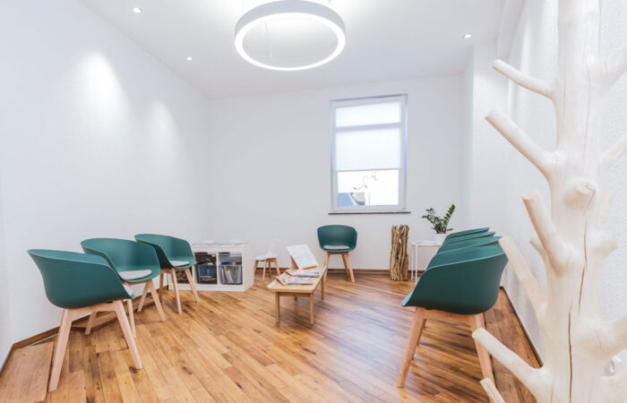 Zahnarztpraxis Wartezimmer